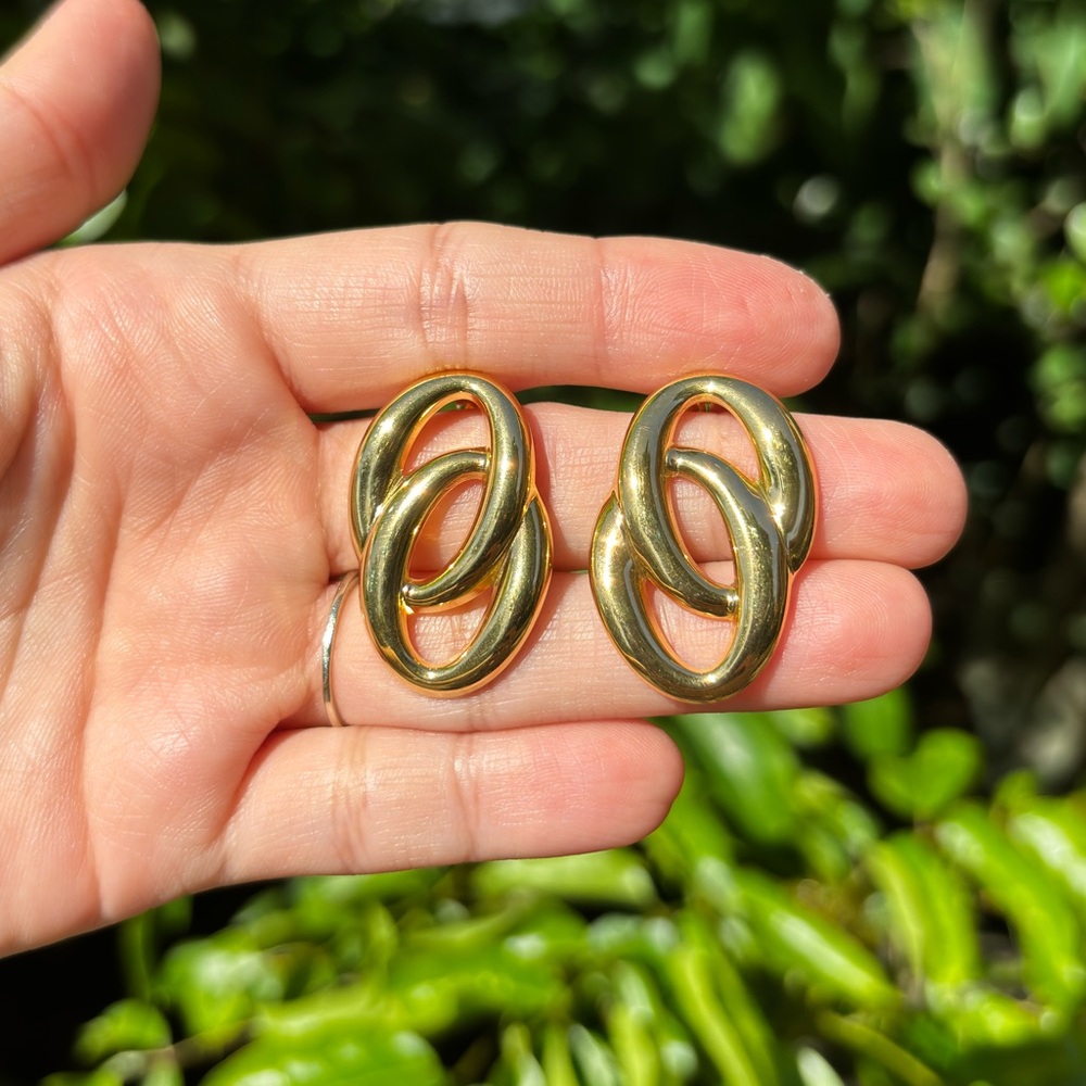 18K Gold Plated Double Hoop Earrings - Picture 3 of 6